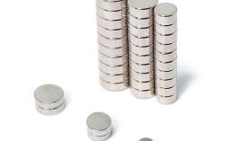 定制百色強(qiáng)力磁鐵價(jià)格怎么樣？「聚盛磁鐵」